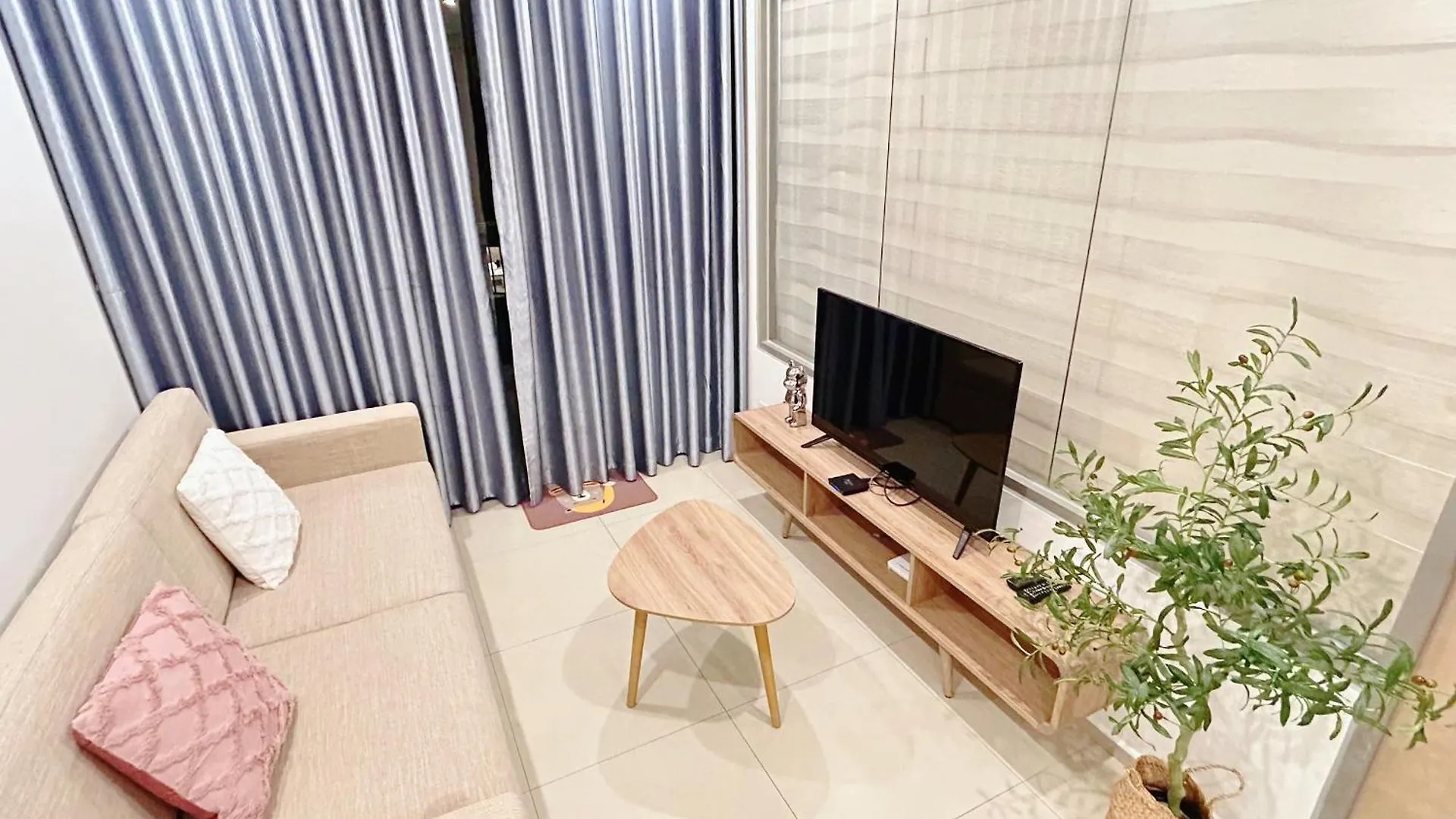 The Song Vung Tau - Green Apartment 0*,  Vietnam